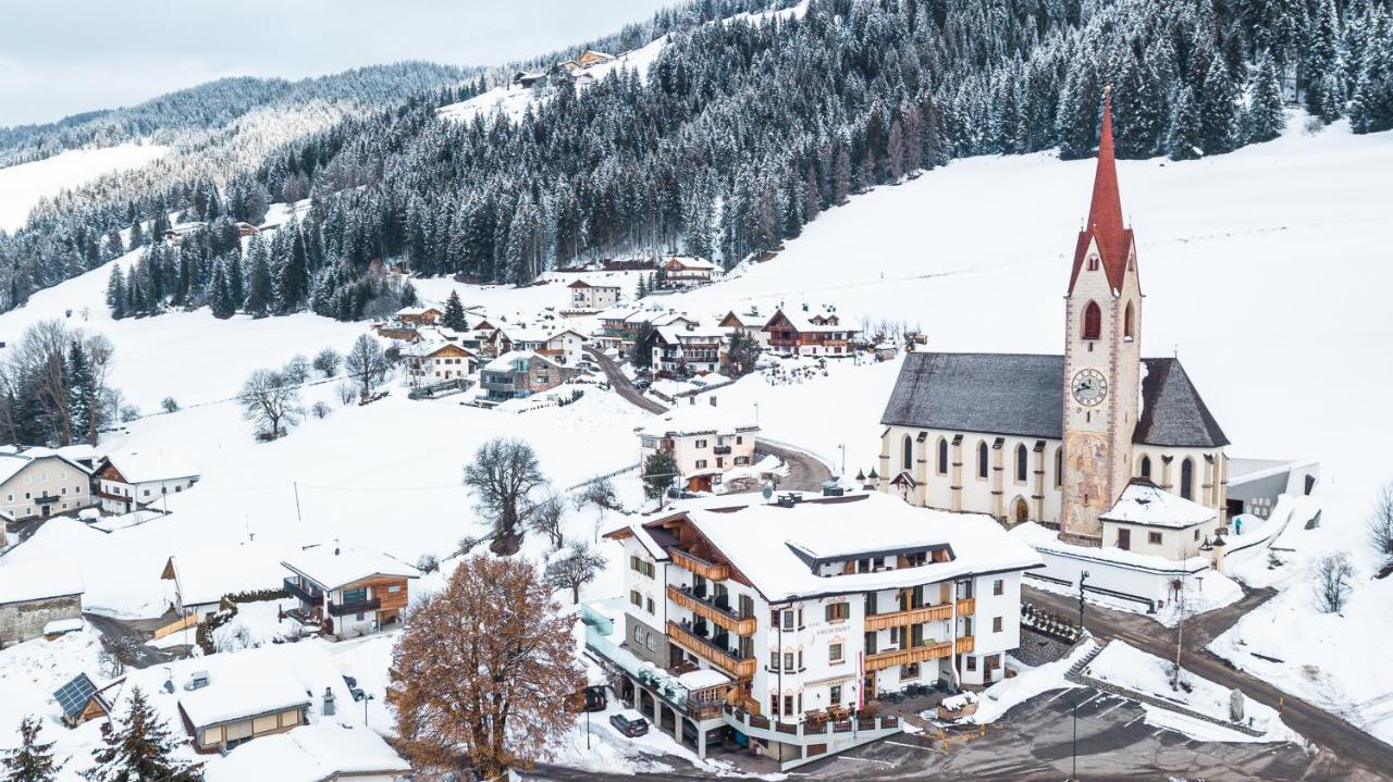 Hotel Kirchenwirt Доббиако Экстерьер фото